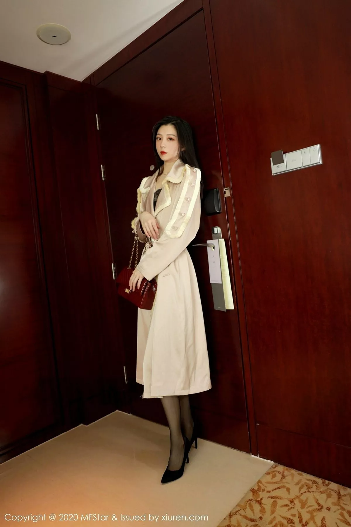 图片[10]-[MFStar模范学院]第325期言沫写真-秀人资源网