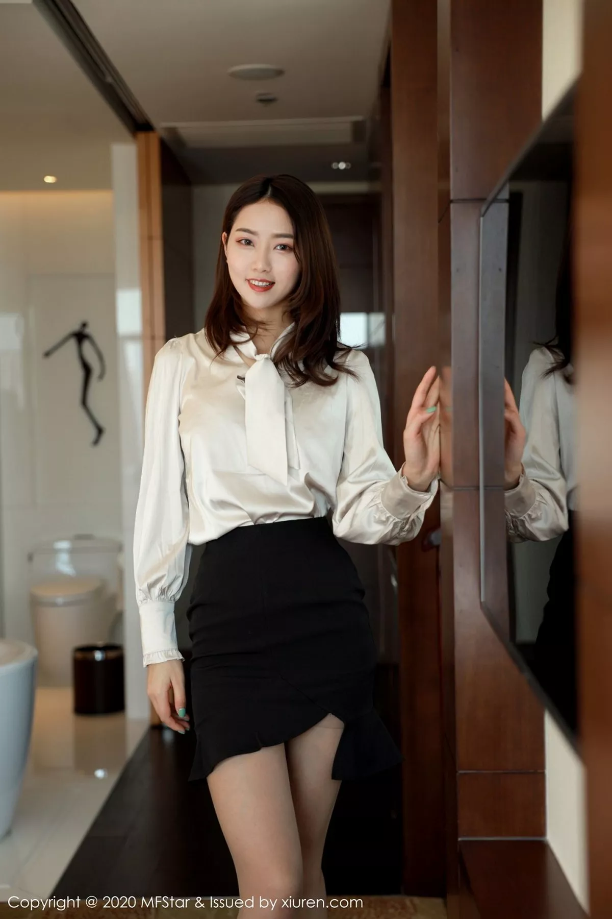 图片[24]-[MFStar模范学院]第328期方子萱写真-秀人资源网