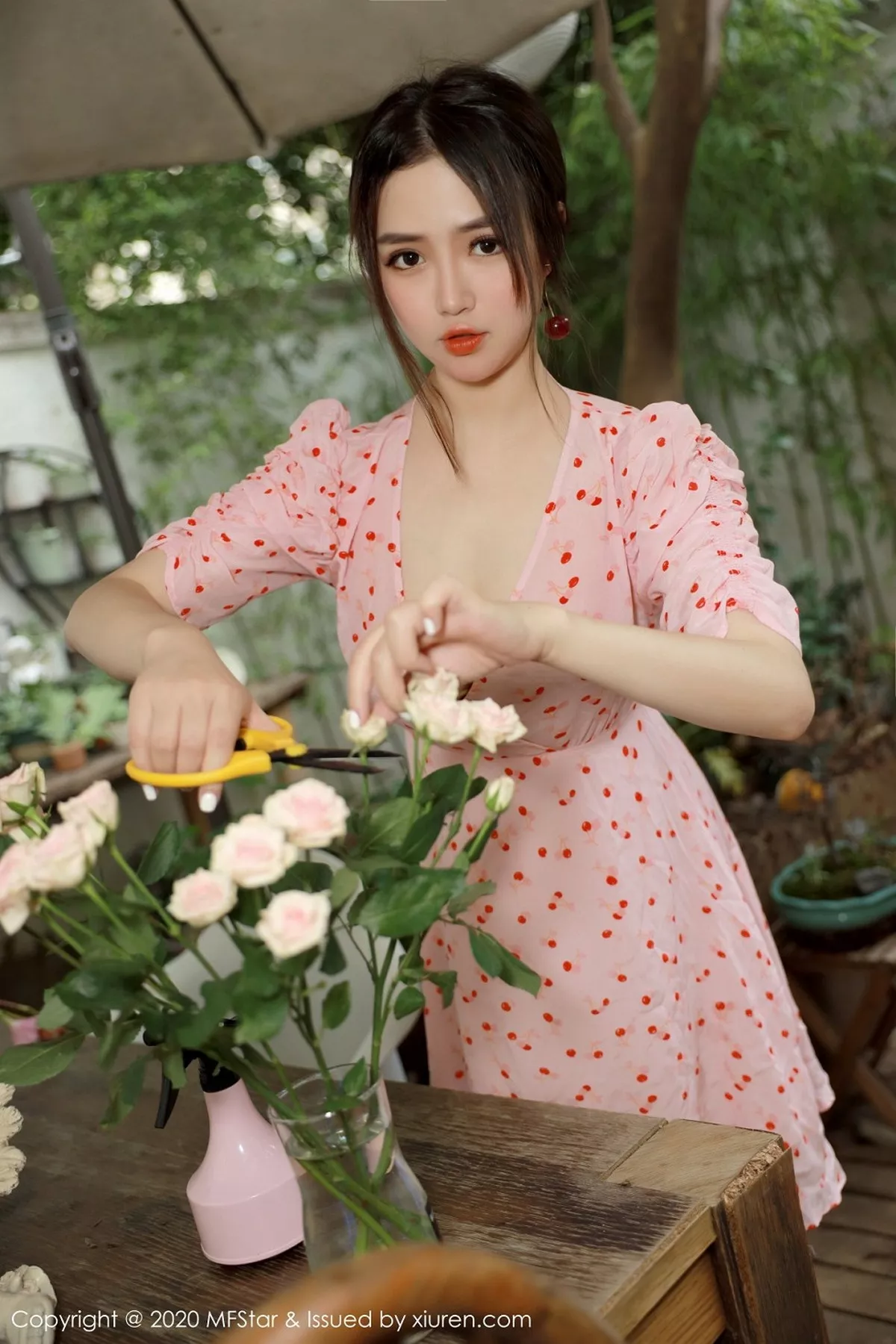 图片[13]-[MFStar模范学院]第338期蛋糕Cake写真-秀人资源网