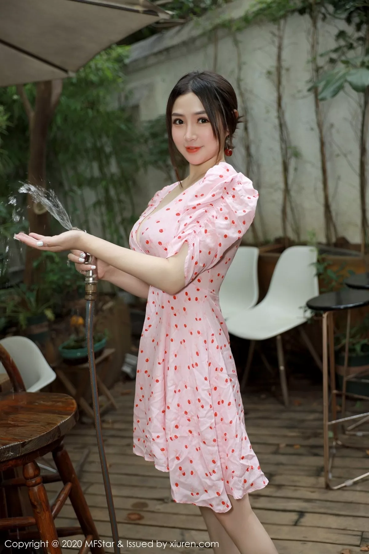 图片[16]-[MFStar模范学院]第338期蛋糕Cake写真-秀人资源网