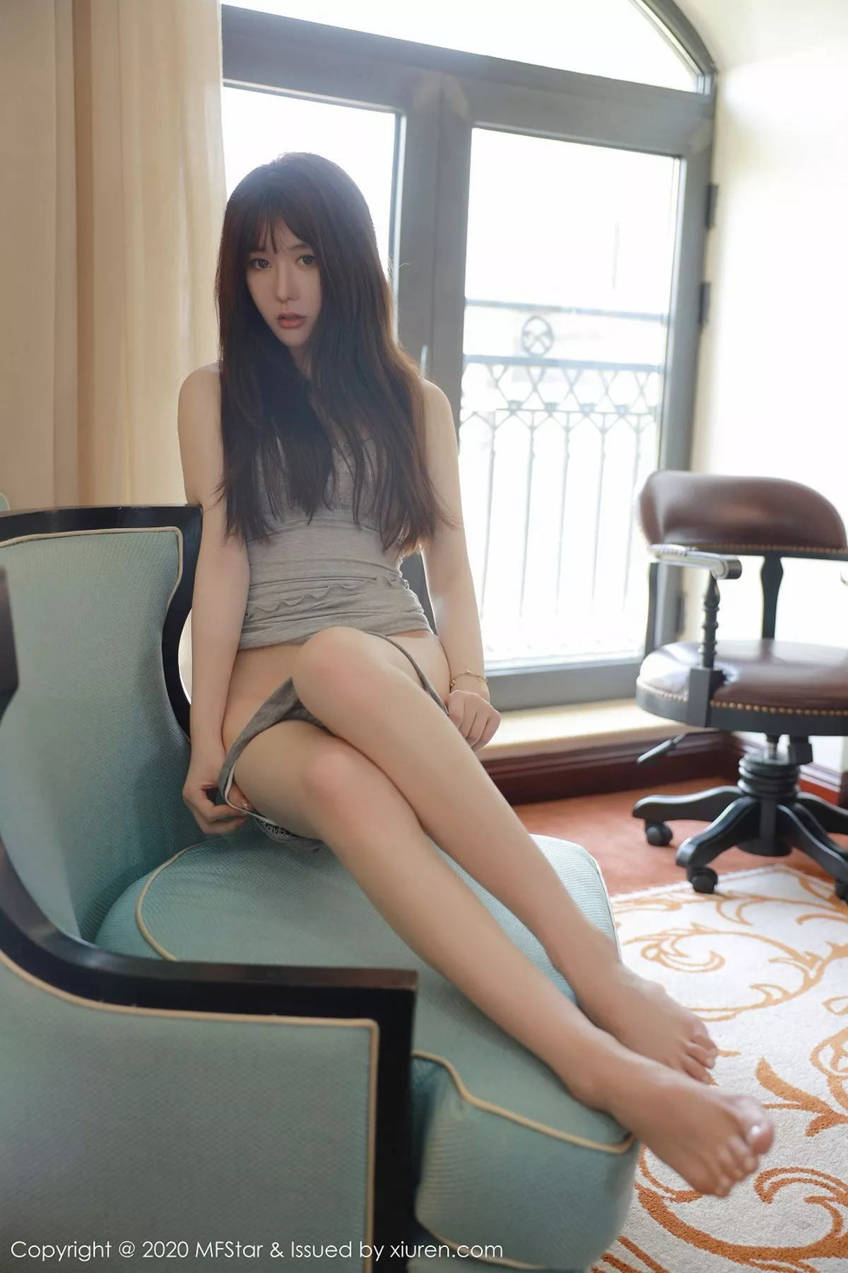 图片[11]-[MFStar模范学院]第331期薛琪琪写真-秀人资源网