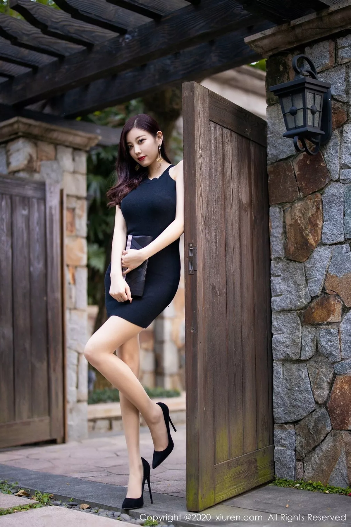 图片[4]-[XiuRen秀人网]第2320期杨晨晨写真-秀人资源网