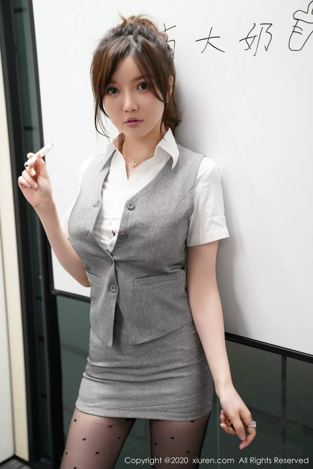 图片[13]-[XiuRen秀人网]第2326期糯美子写真-秀人资源网