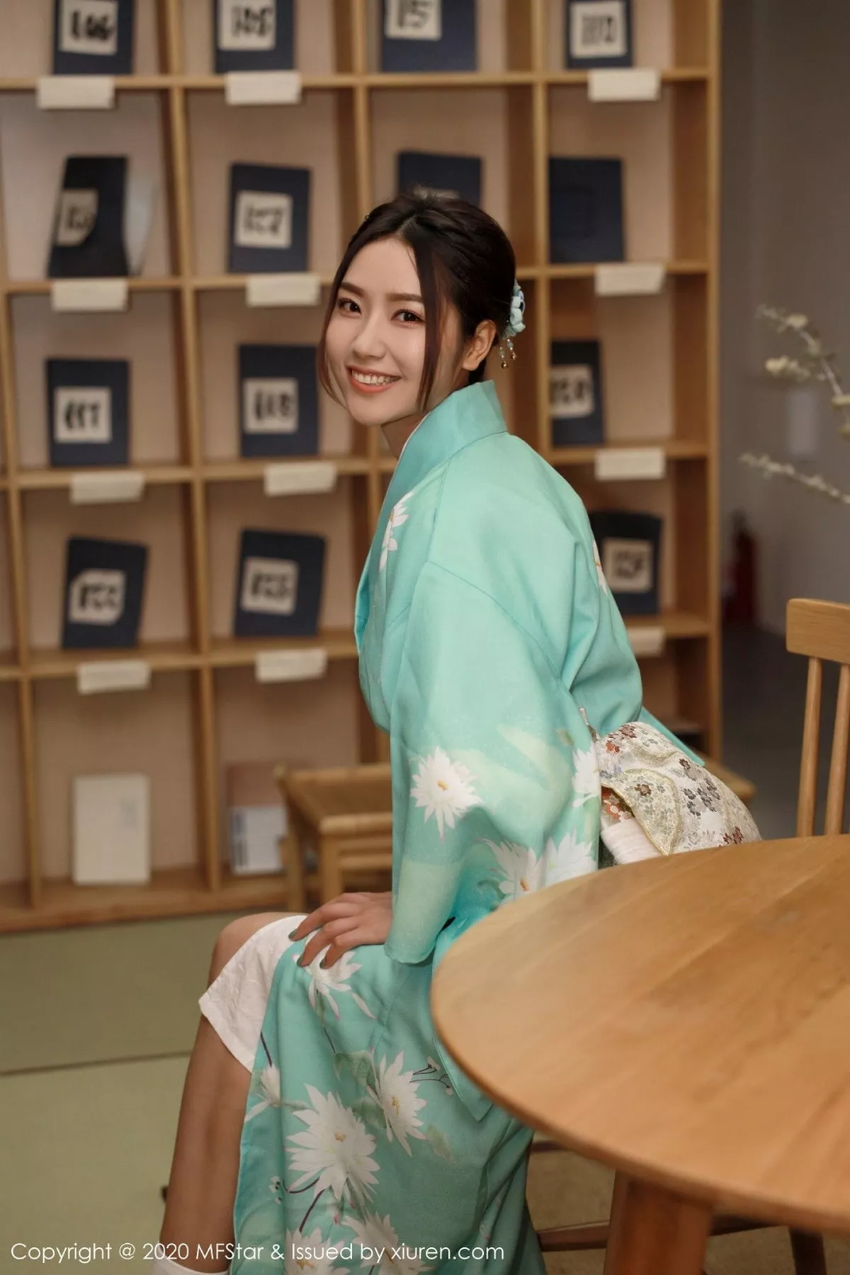 图片[12]-[MFStar模范学院]第332期方子萱写真-秀人资源网