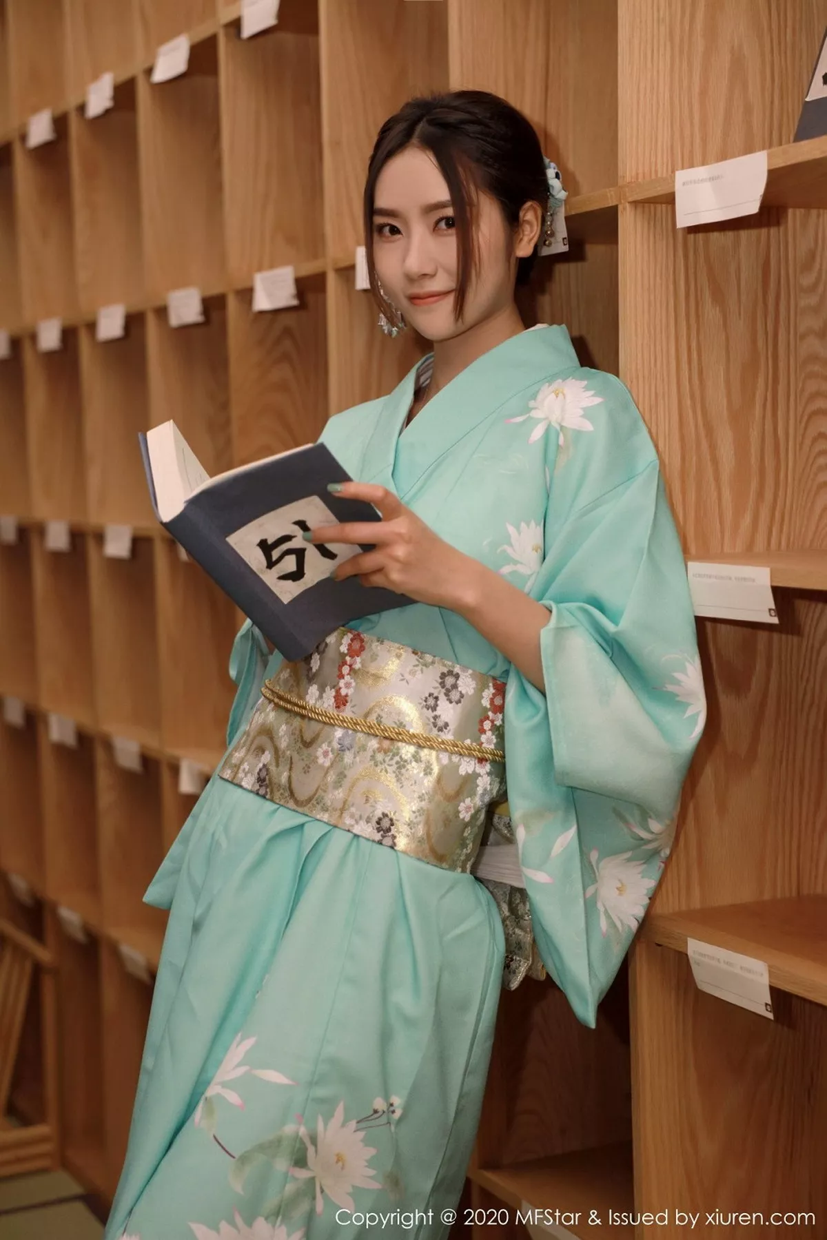 图片[35]-[MFStar模范学院]第332期方子萱写真-秀人资源网