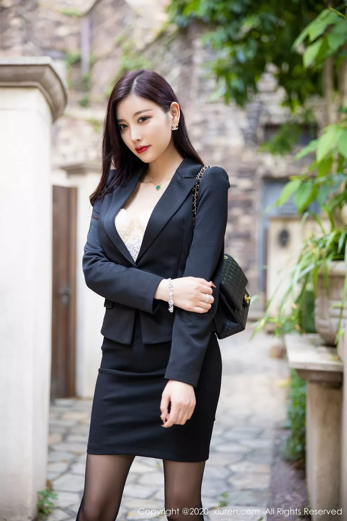 图片[6]-[XiuRen秀人网]第2347期杨晨晨写真-秀人资源网