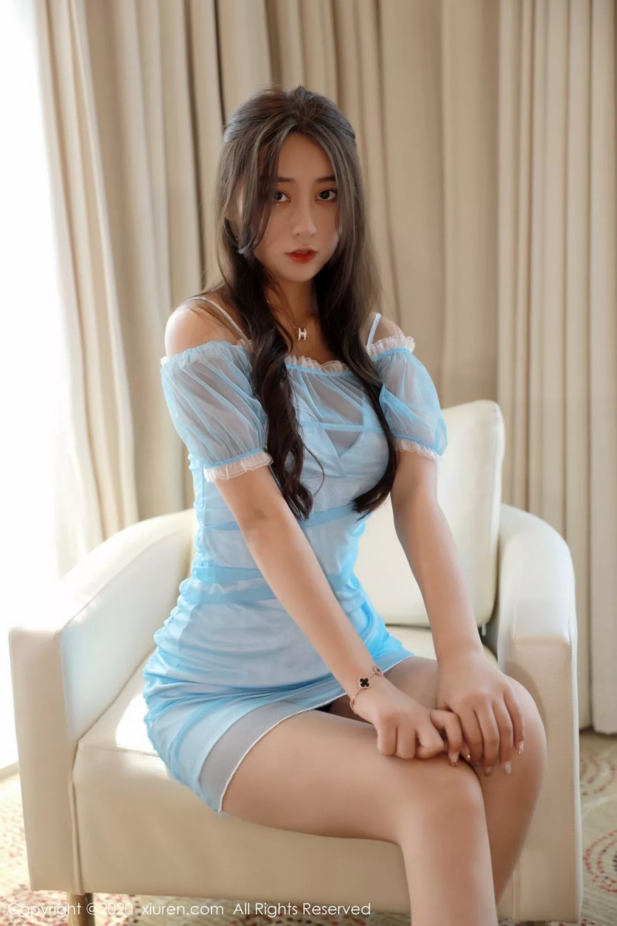 [XiuRen秀人网]第2344期伊娜yina写真-秀人资源网