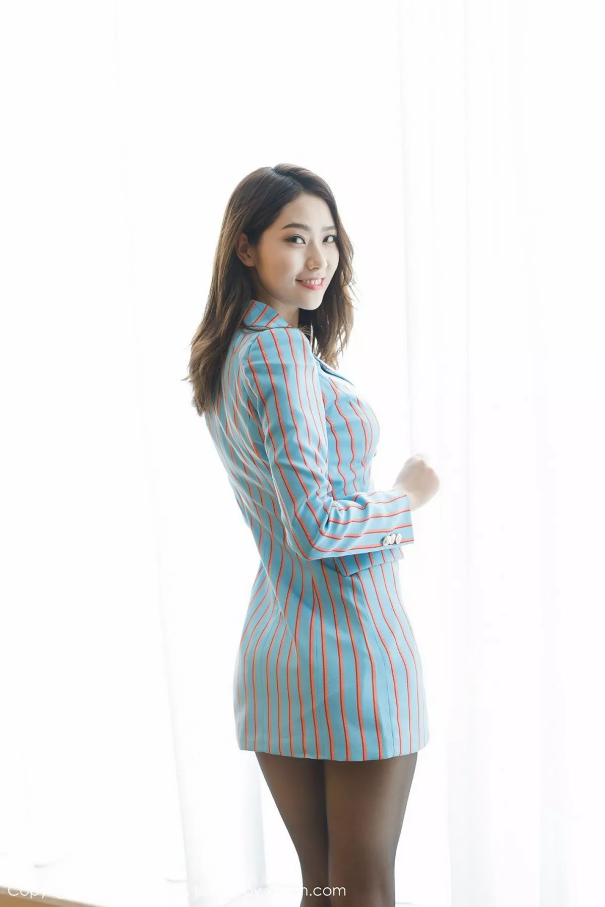 图片[4]-[Imiss爱蜜社]第472期方子萱写真-秀人资源网