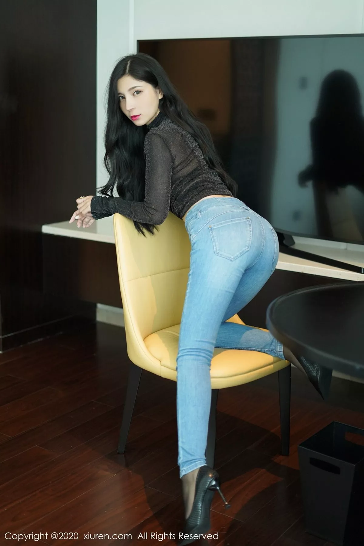 [XiuRen秀人网]第2386期小蛮妖写真-秀人资源网
