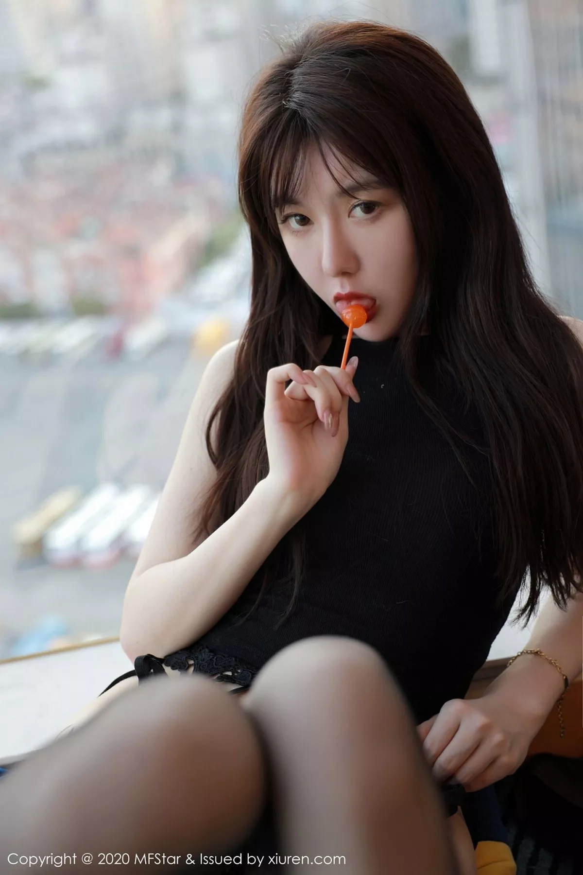 图片[3]-[MFStar模范学院]第359期薛琪琪写真-秀人资源网