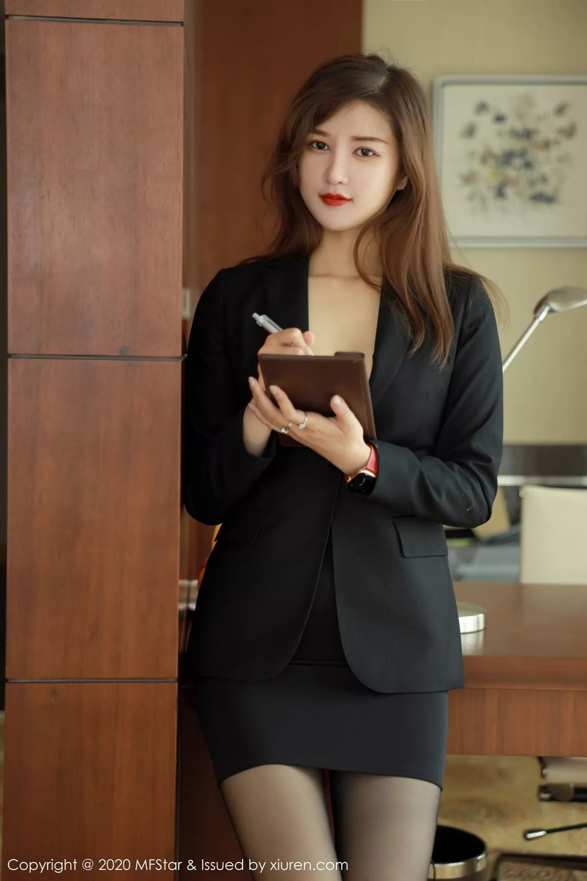 图片[5]-[MFStar模范学院]第363期文岗写真-秀人资源网