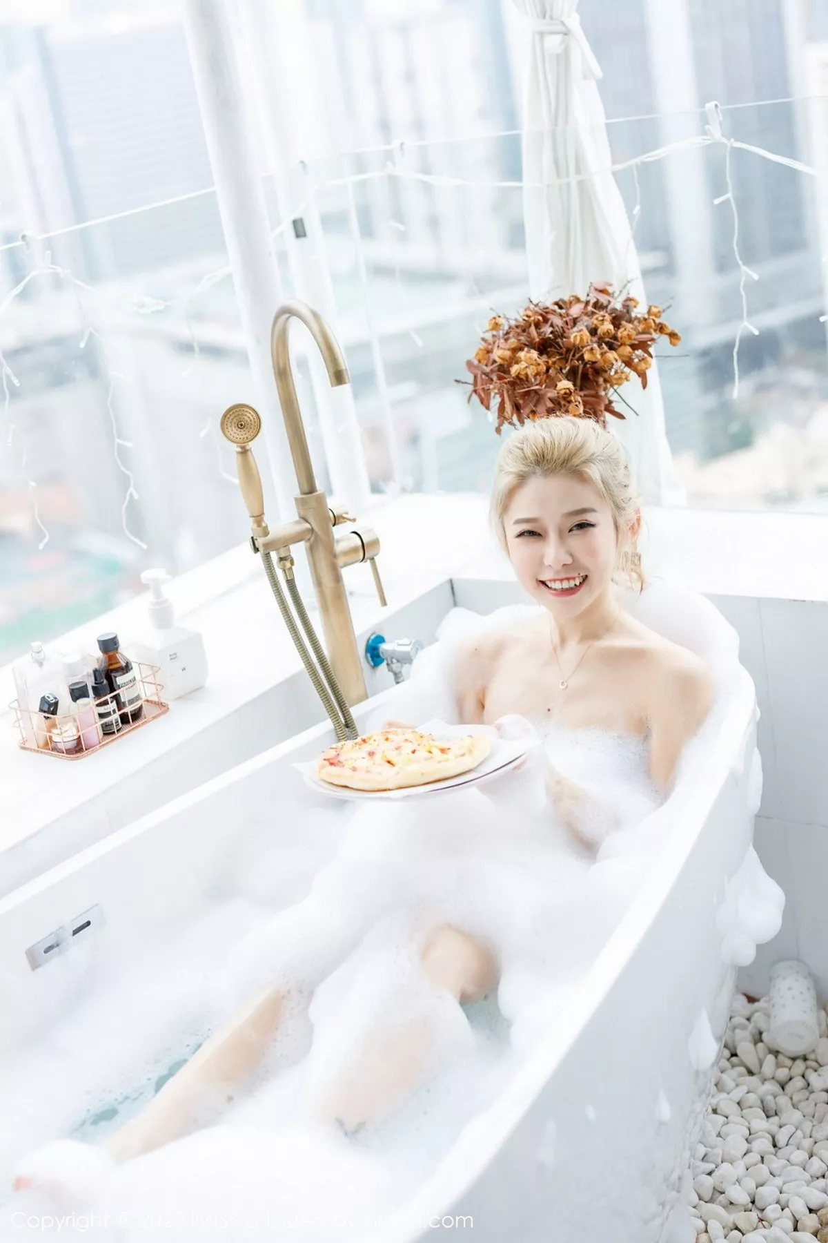 图片[16]-[Imiss爱蜜社]第490期luvian本能写真-秀人资源网