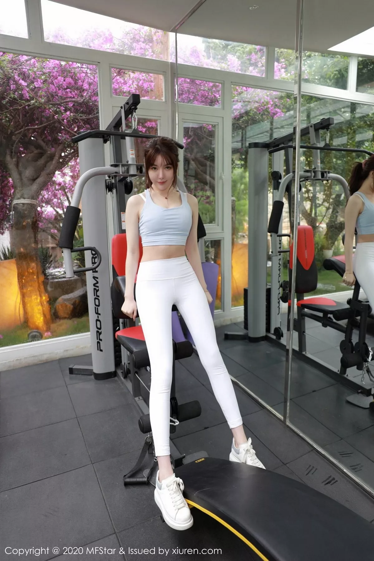 图片[25]-[MFStar模范学院]第365期薛琪琪写真-秀人资源网