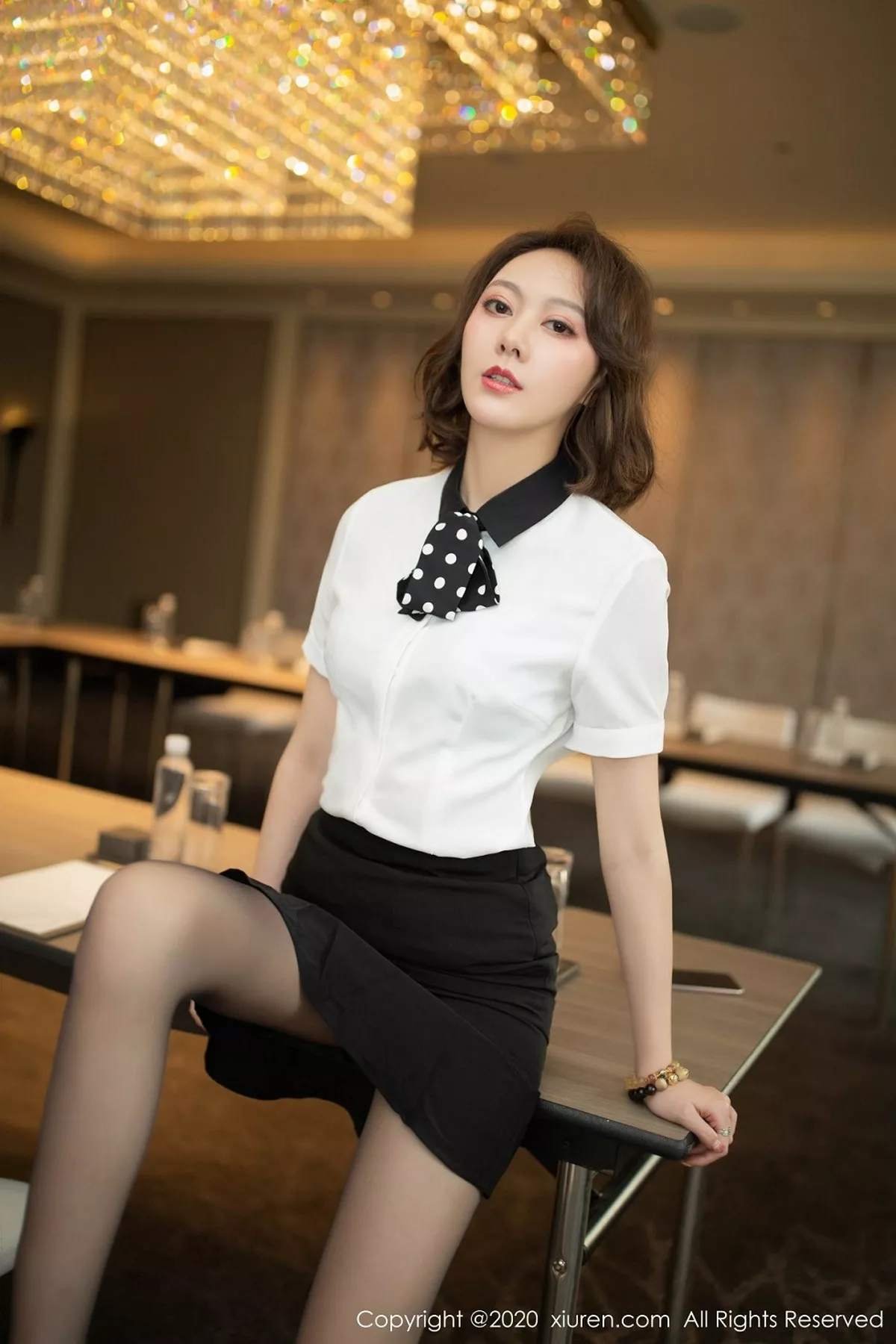 图片[5]-[XiuRen秀人网]第2422期艺轩写真-秀人资源网