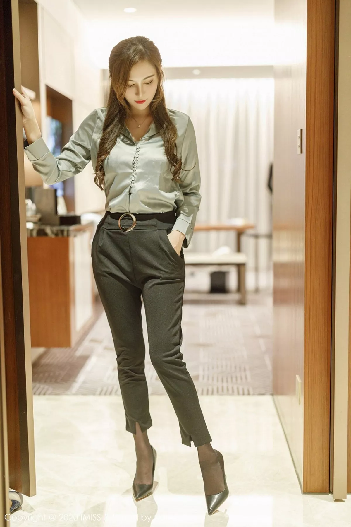 图片[4]-[Imiss爱蜜社]第492期Lavinia写真-秀人资源网