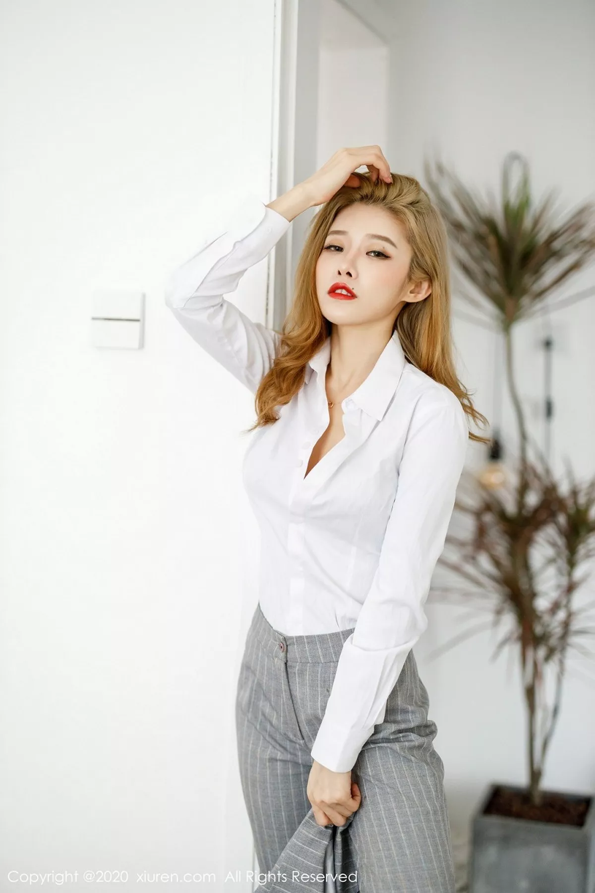 图片[8]-[XiuRen秀人网]第2439期luvian本能写真-秀人资源网