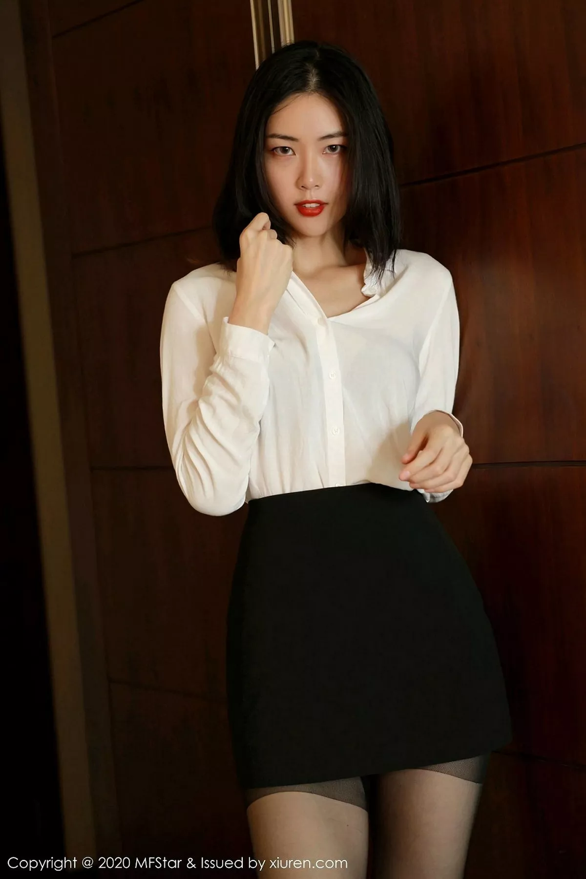 图片[8]-[MFStar模范学院]第371期噜噜妞儿写真-秀人资源网