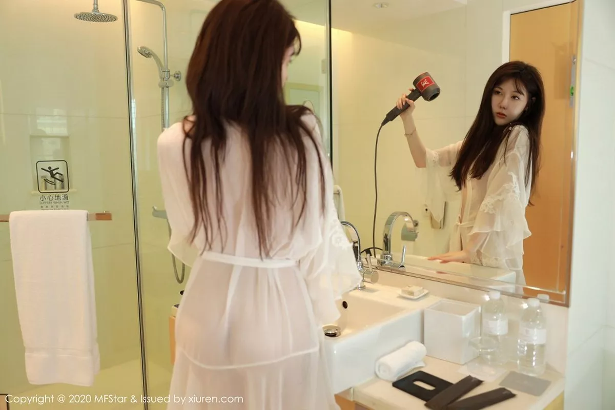 图片[19]-[MFStar模范学院]第373期薛琪琪写真-秀人资源网