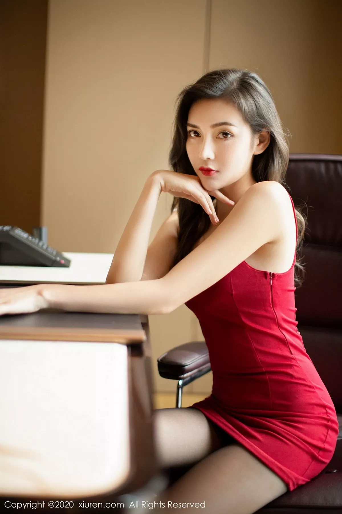 图片[4]-[XiuRen秀人网]第2369期夏玥写真-秀人资源网