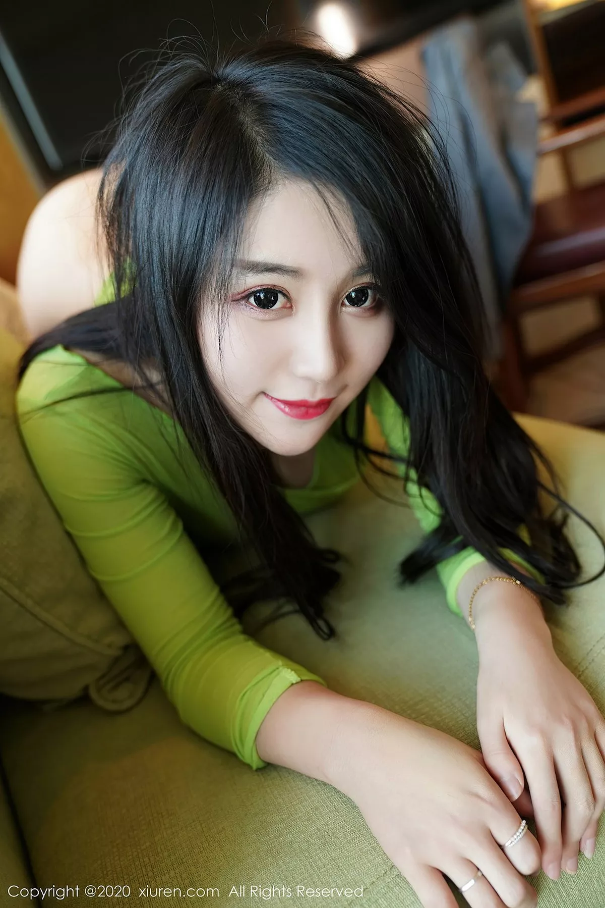[XiuRen秀人网]第2516期美七Mia写真-秀人资源网
