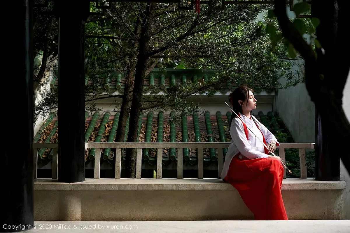 图片[32]-[MiiTao蜜桃社]第142期茵茵简写真-秀人资源网