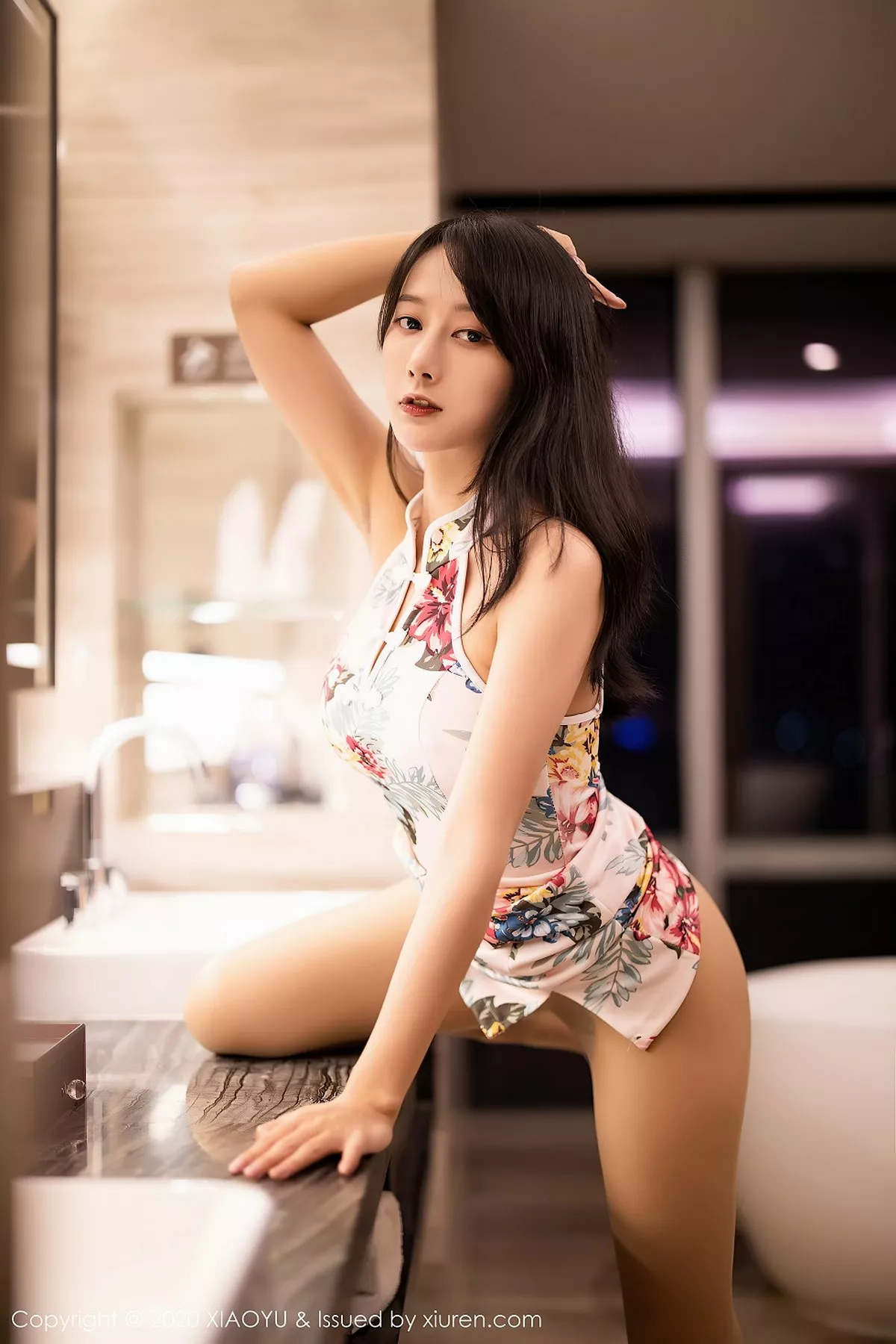 图片[2]-[XiaoYu画语界]第366期何嘉颖写真-秀人资源网
