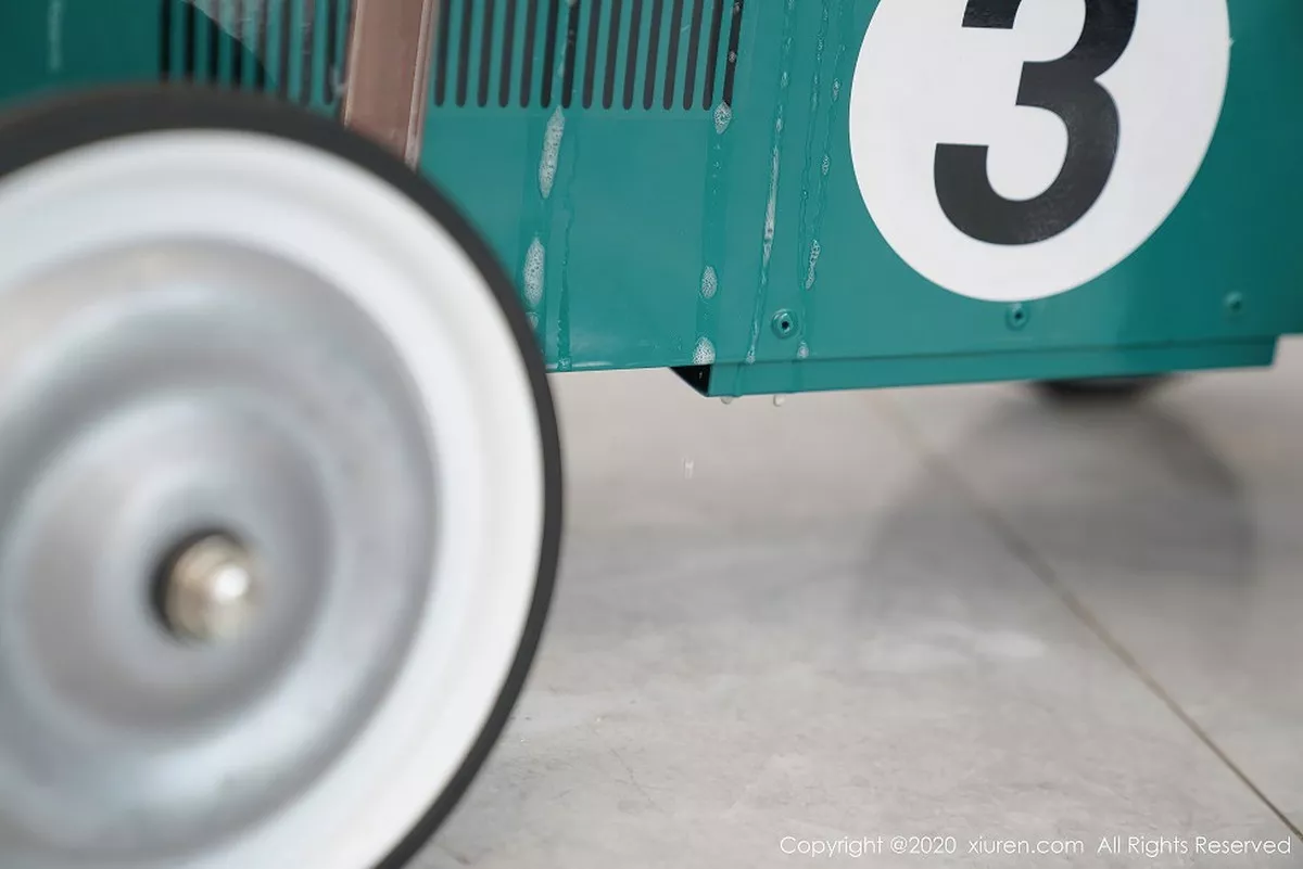 图片[2]-[XiuRen秀人网]第2557期糯美子写真-秀人资源网