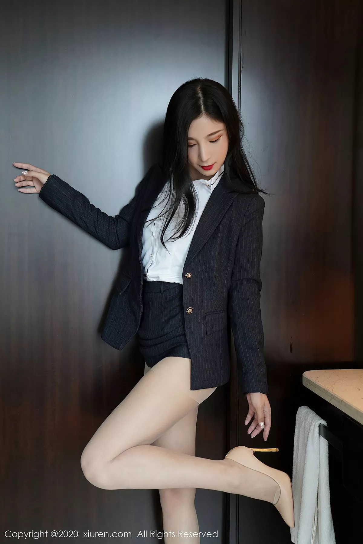 图片[2]-[XiuRen秀人网]第2564期小蛮妖写真-秀人资源网