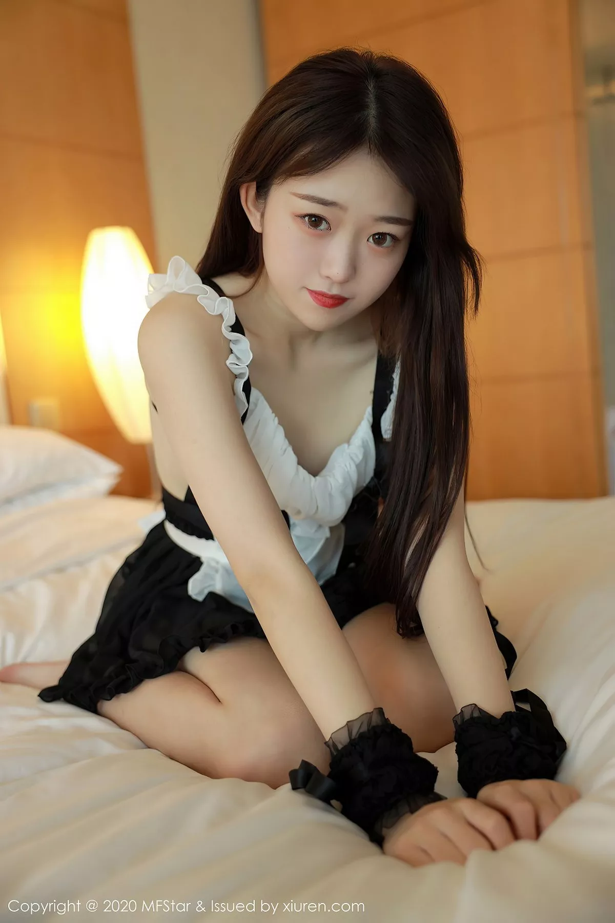 图片[17]-[MFStar模范学院]第387期小奶瓶呜鸣写真-秀人资源网