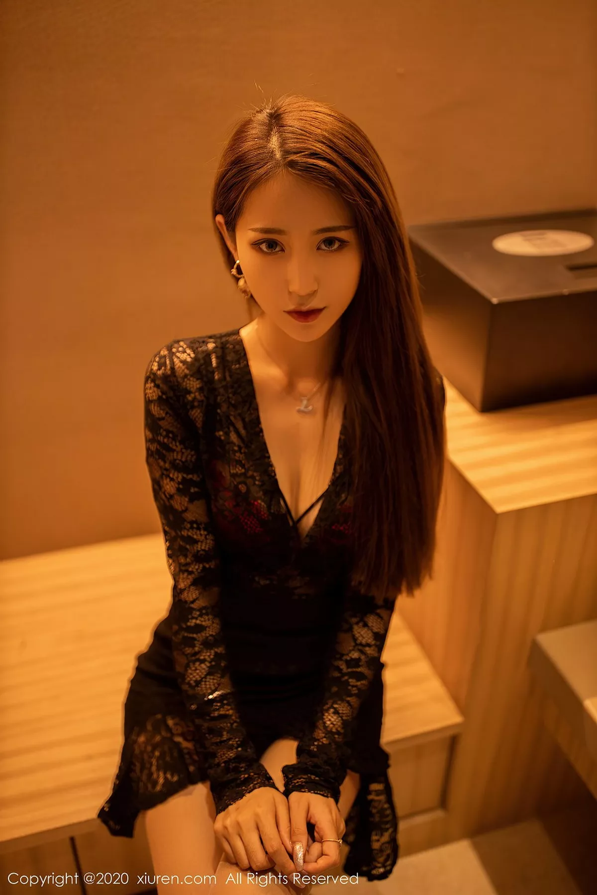 图片[4]-[XiuRen秀人网]第2576期周慕汐写真-秀人资源网