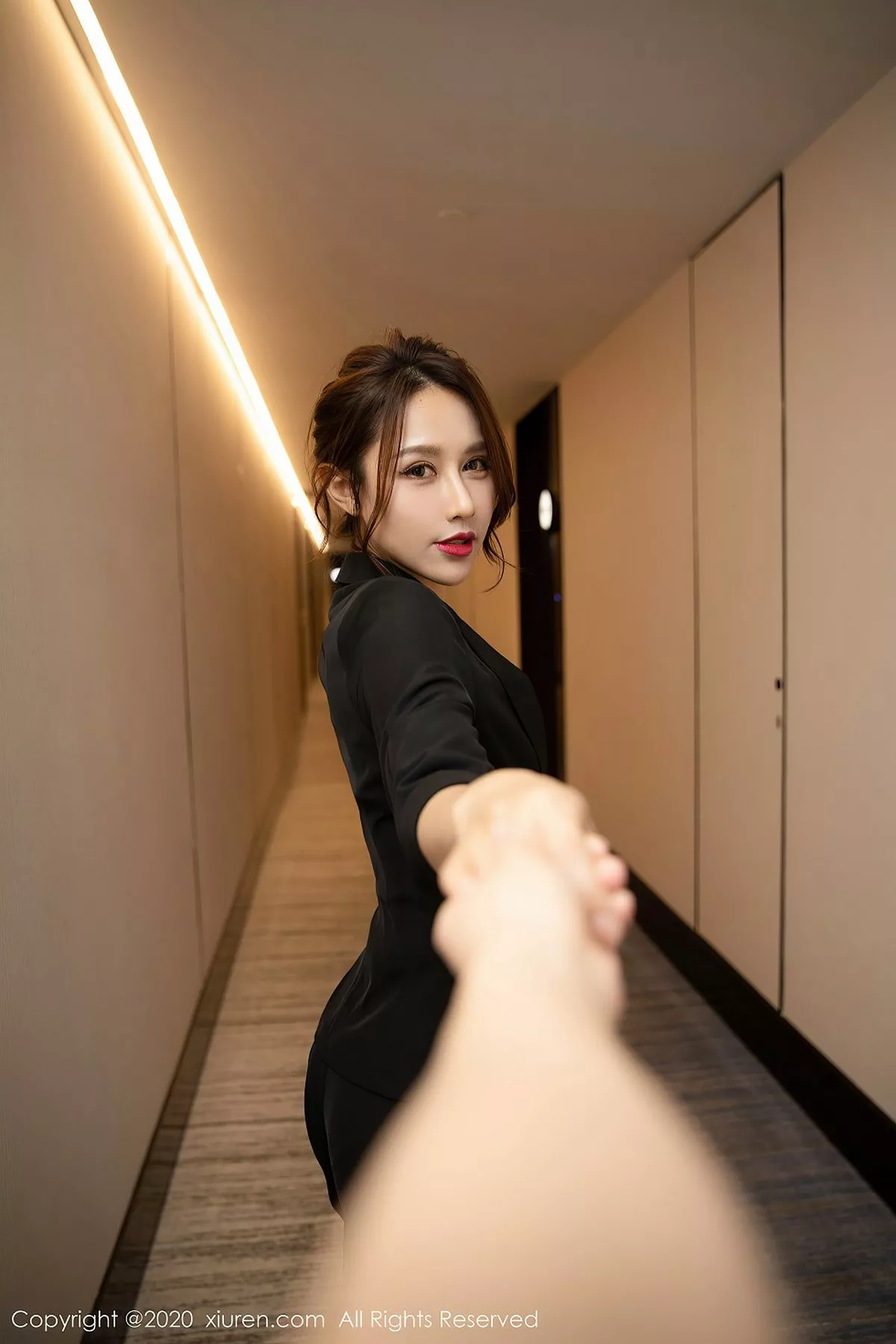 图片[13]-[XiuRen秀人网]第2580期徐安安写真-秀人资源网