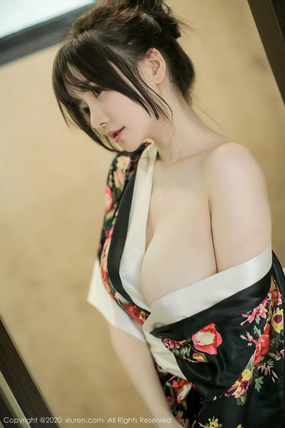 [XiuRen秀人网]第2581期糯美子写真-秀人资源网