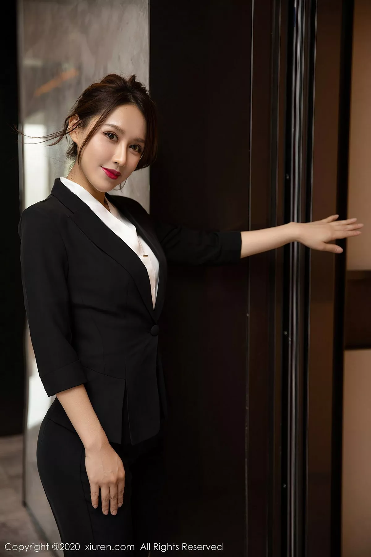 图片[23]-[XiuRen秀人网]第2580期徐安安写真-秀人资源网