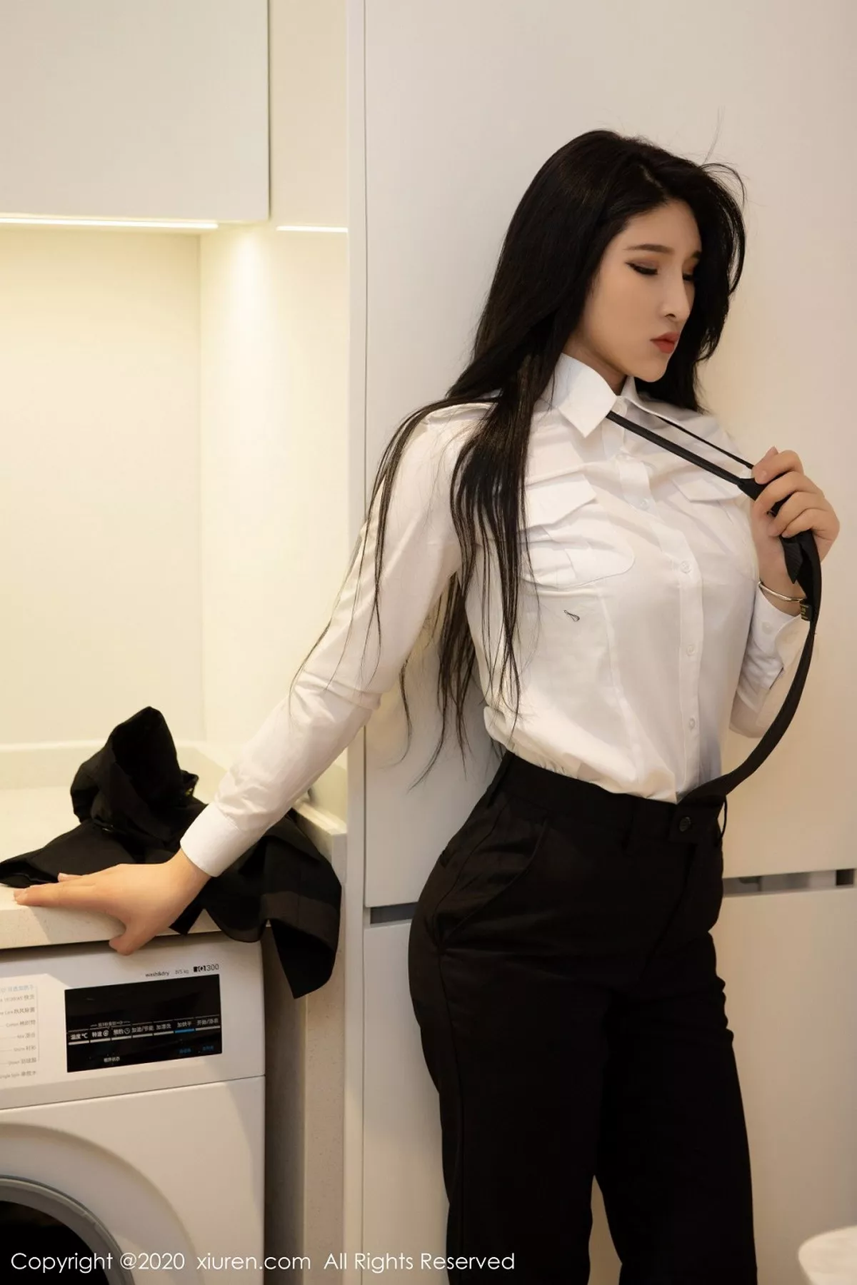 [XiuRen秀人网]第2484期蛛妹妹妹写真-秀人资源网