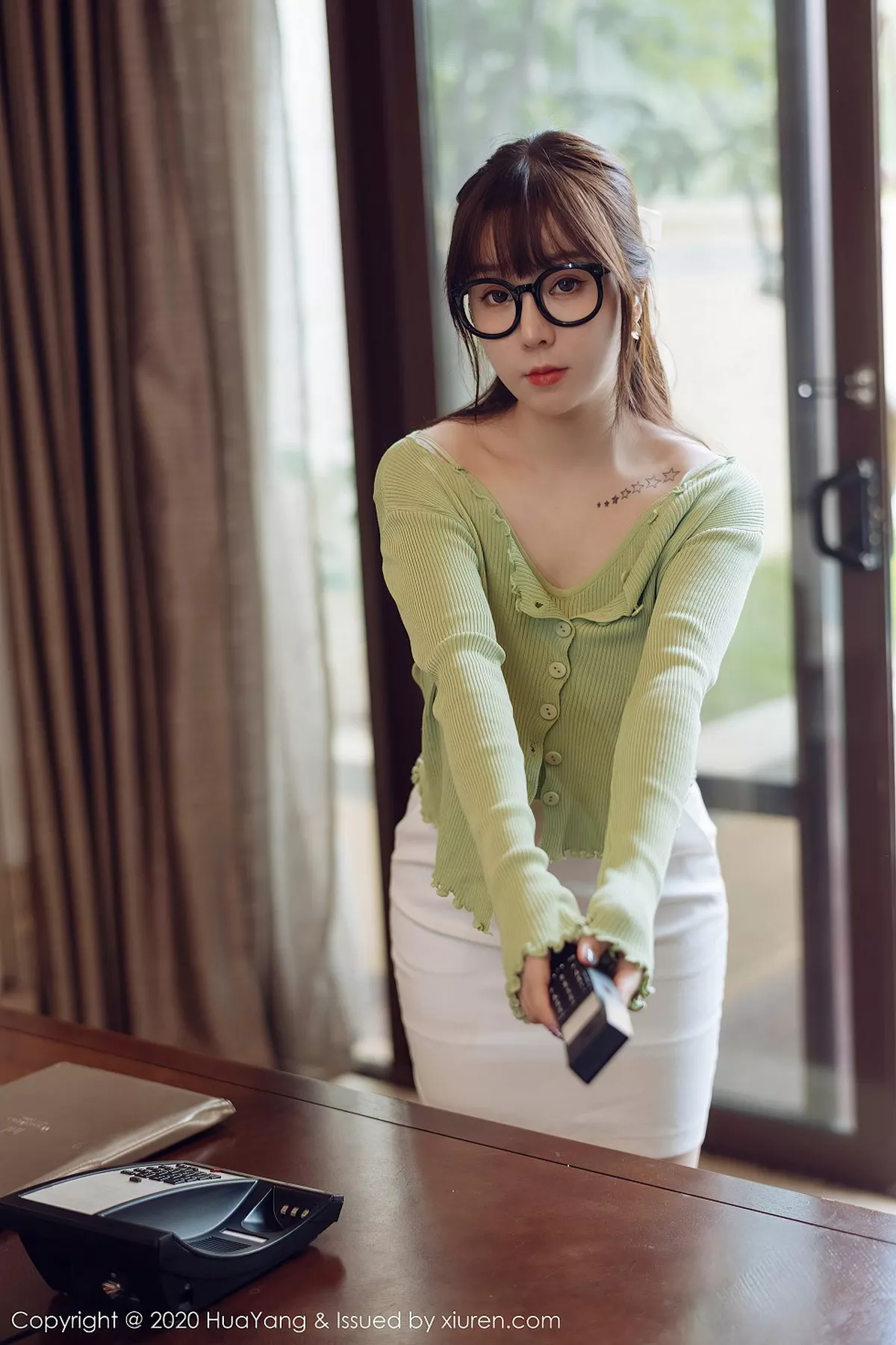 图片[24]-[HuaYang花漾]第298期王雨纯写真-秀人资源网