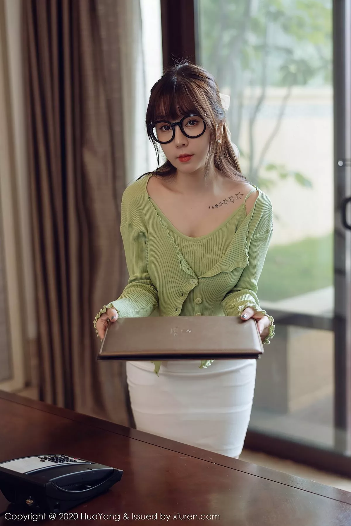 图片[2]-[HuaYang花漾]第298期王雨纯写真-秀人资源网