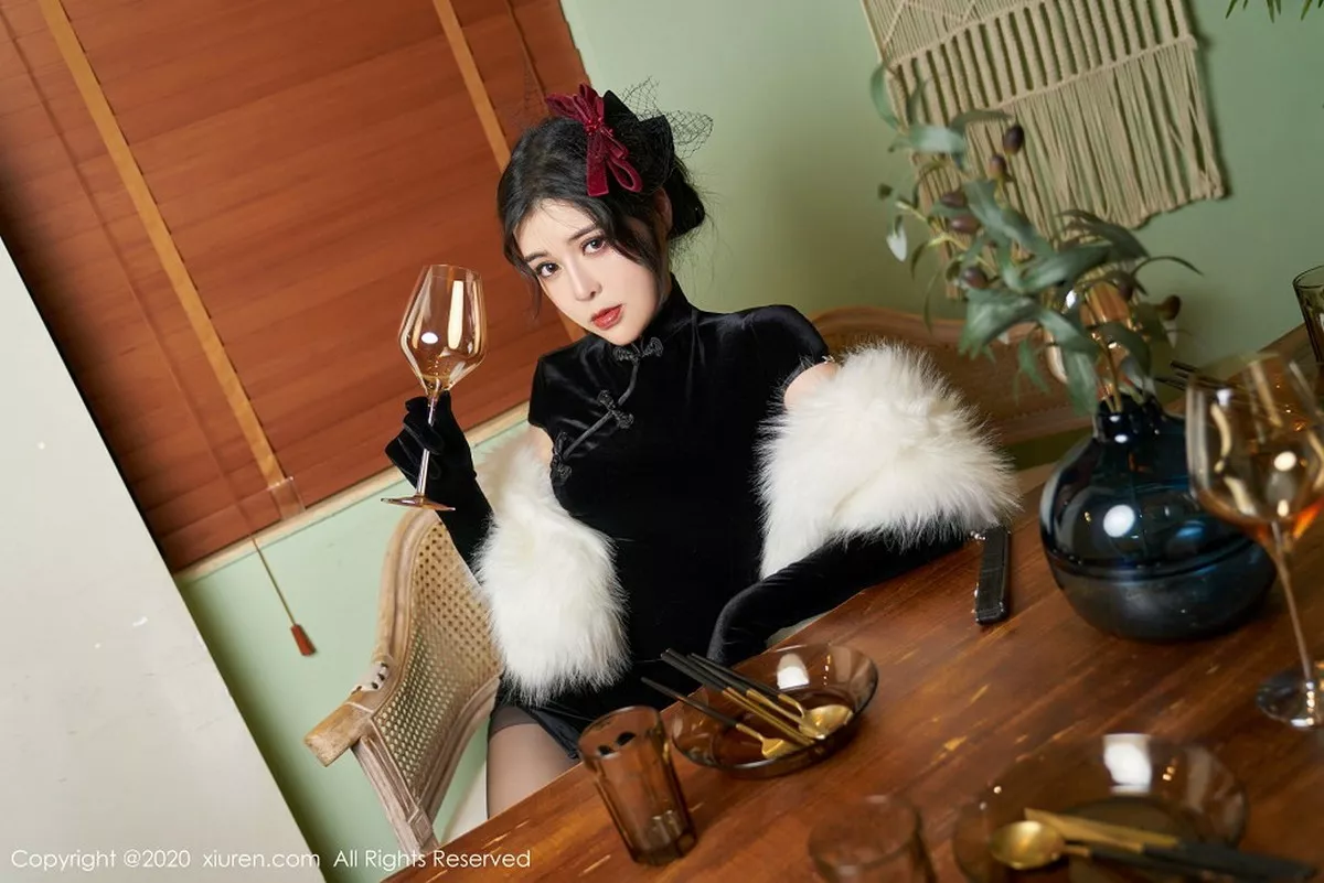 图片[4]-[XiuRen秀人网]第2669期韩静安写真-秀人资源网