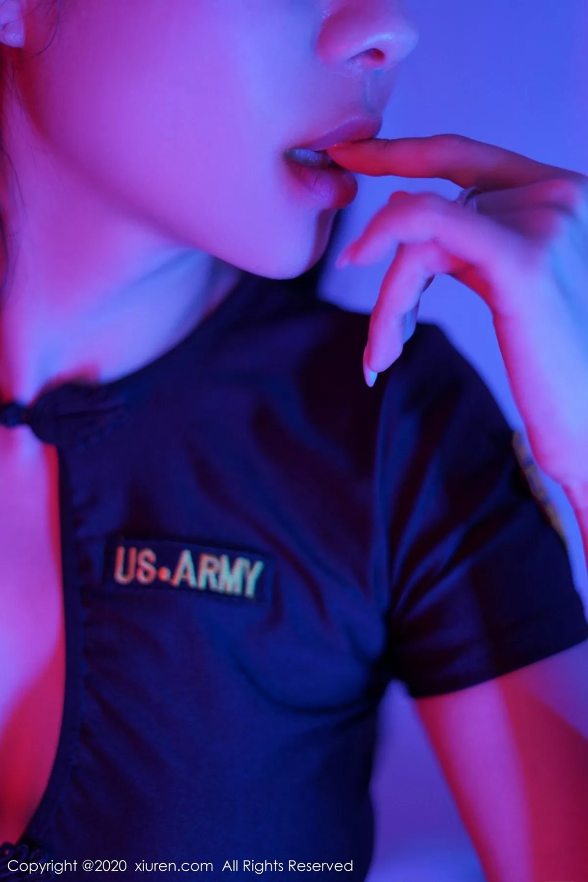 图片[6]-[XiuRen秀人网]第2681期果儿Victoria写真-秀人资源网