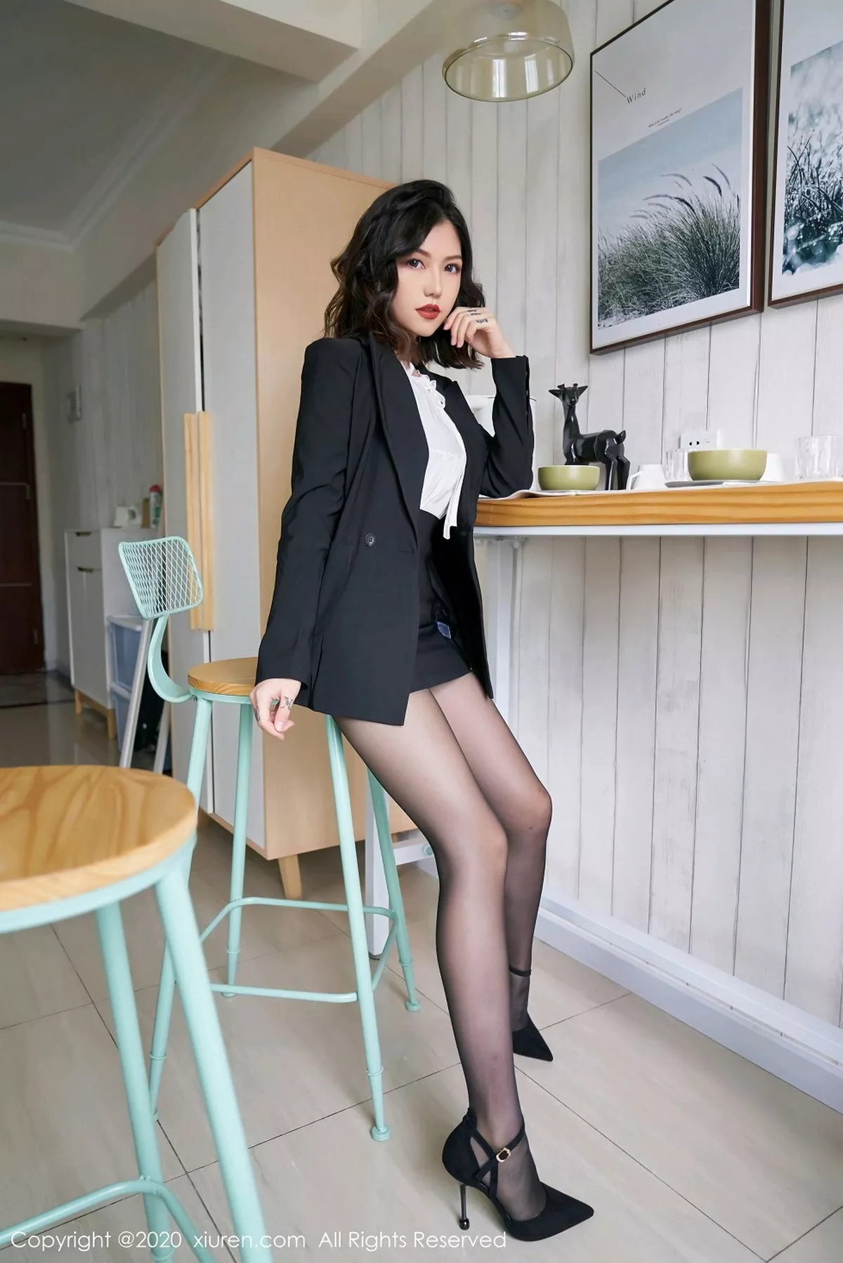 图片[8]-[XiuRen秀人网]第2711期舌尖上的菊花写真-秀人资源网