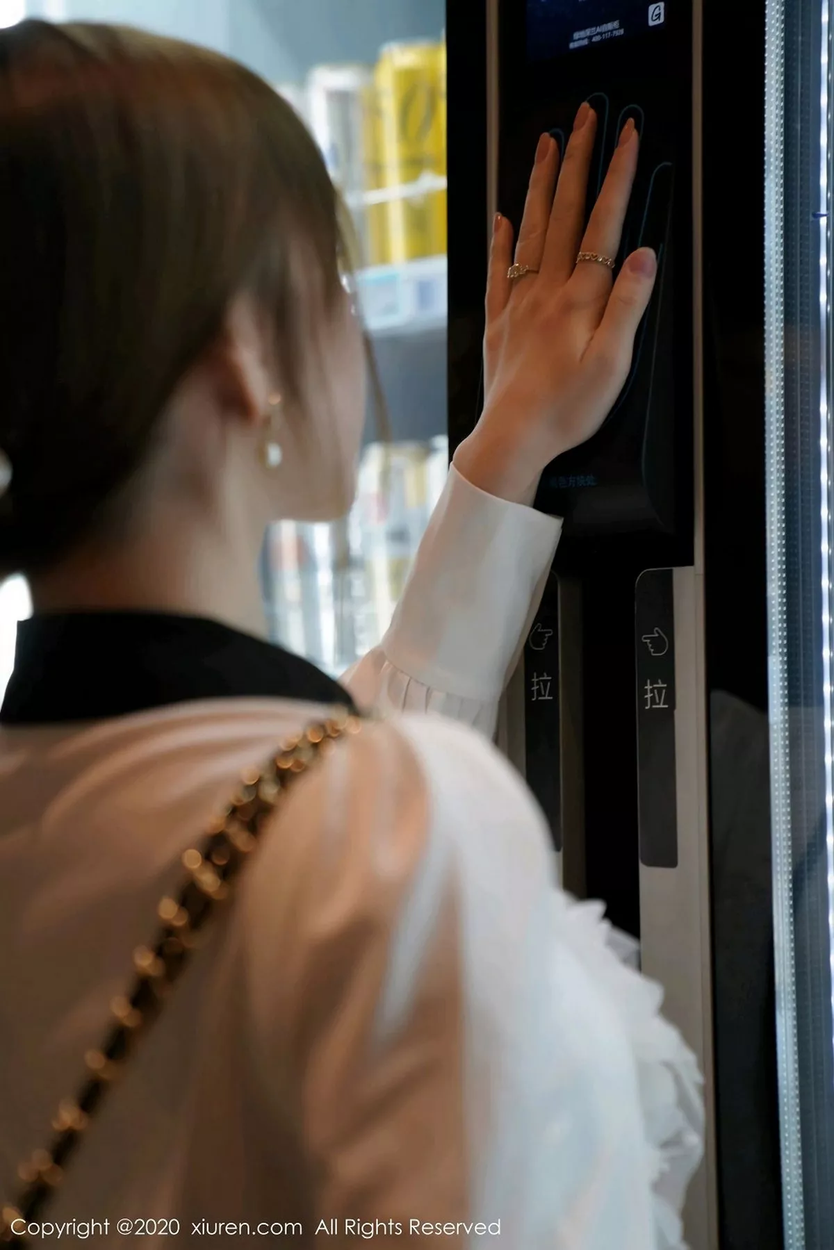 图片[24]-[XiuRen秀人网]第2722期周于希写真-秀人资源网