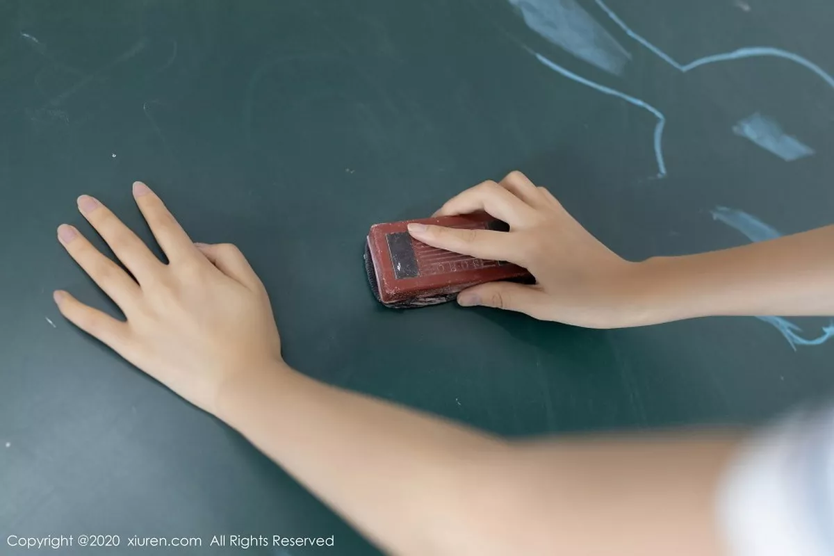 图片[11]-[XiuRen秀人网]第2741期月音瞳写真-秀人资源网