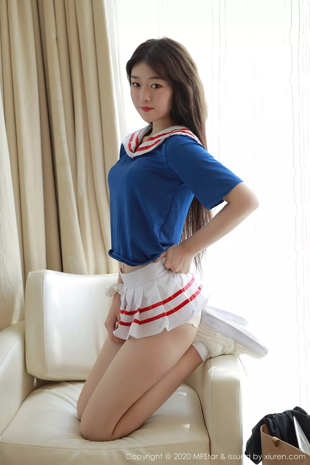 图片[15]-[MFStar模范学院]第395期小奶瓶呜鸣写真-秀人资源网