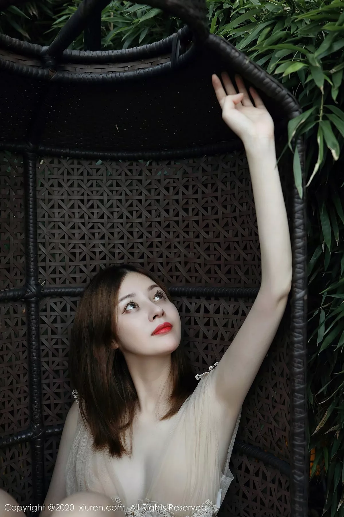 图片[2]-[XiuRen秀人网]第2623期樱花EIsa写真-秀人资源网