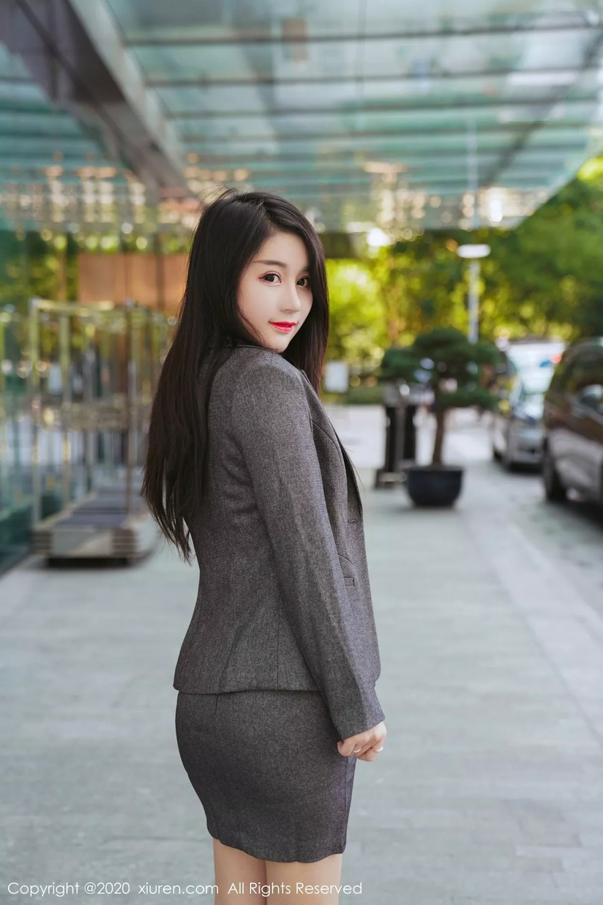 [XiuRen秀人网]第2628期美七Mia写真-秀人资源网