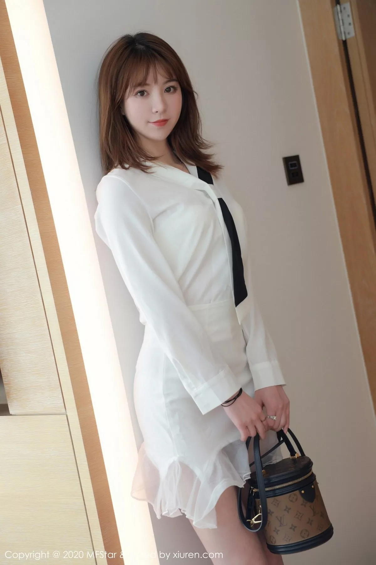 图片[34]-[MFStar模范学院]第400期yoo优优写真-秀人资源网