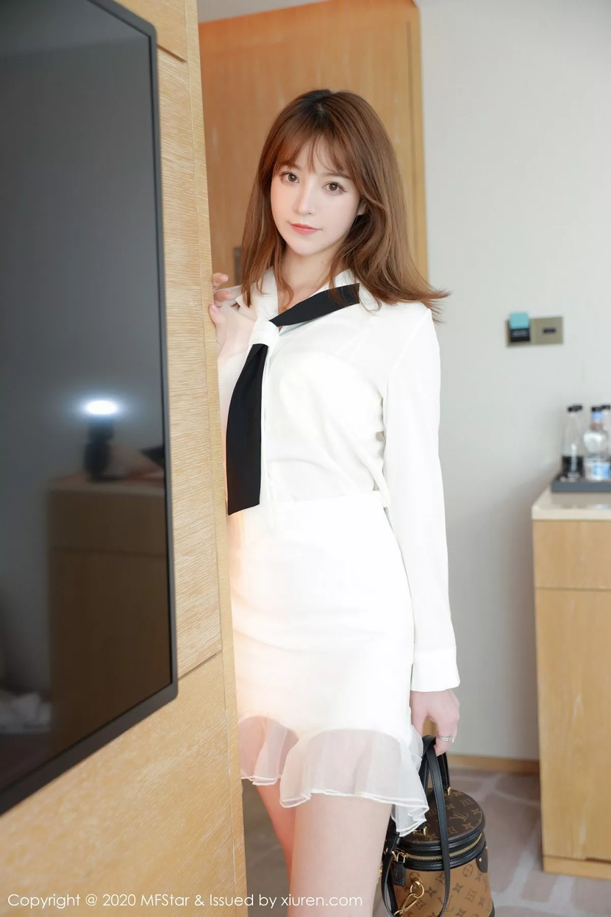 图片[43]-[MFStar模范学院]第400期yoo优优写真-秀人资源网
