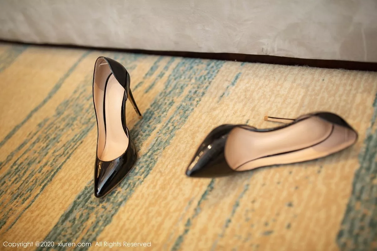 图片[2]-[XiuRen秀人网]第2647期陆萱萱写真-秀人资源网