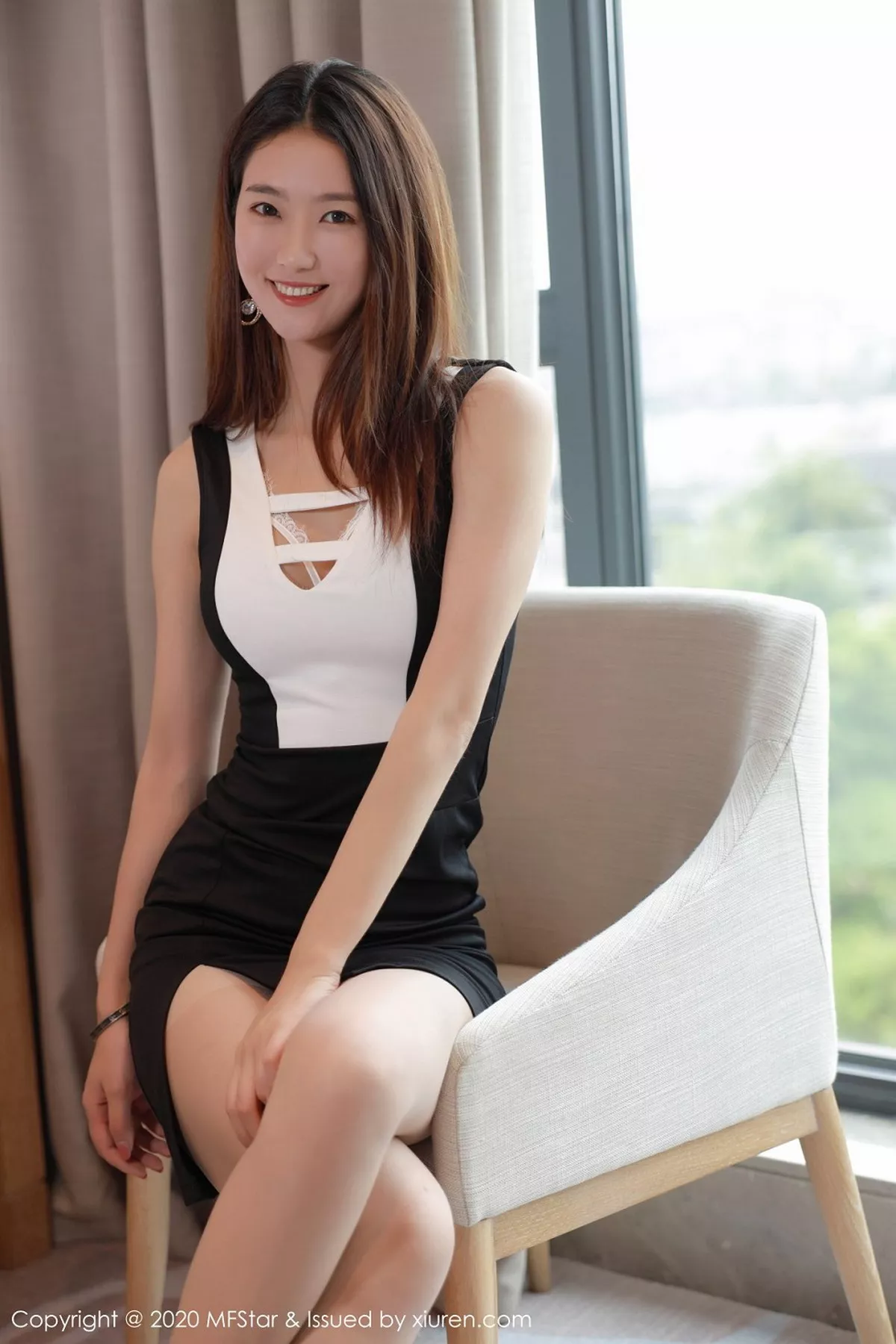 图片[4]-[MFStar模范学院]第417期方子萱写真-秀人资源网