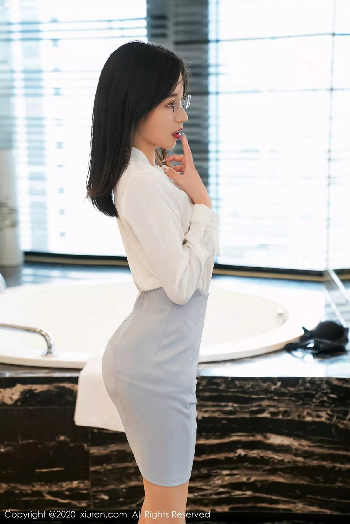 图片[2]-[XiuRen秀人网]第2825期仓井优香写真-秀人资源网