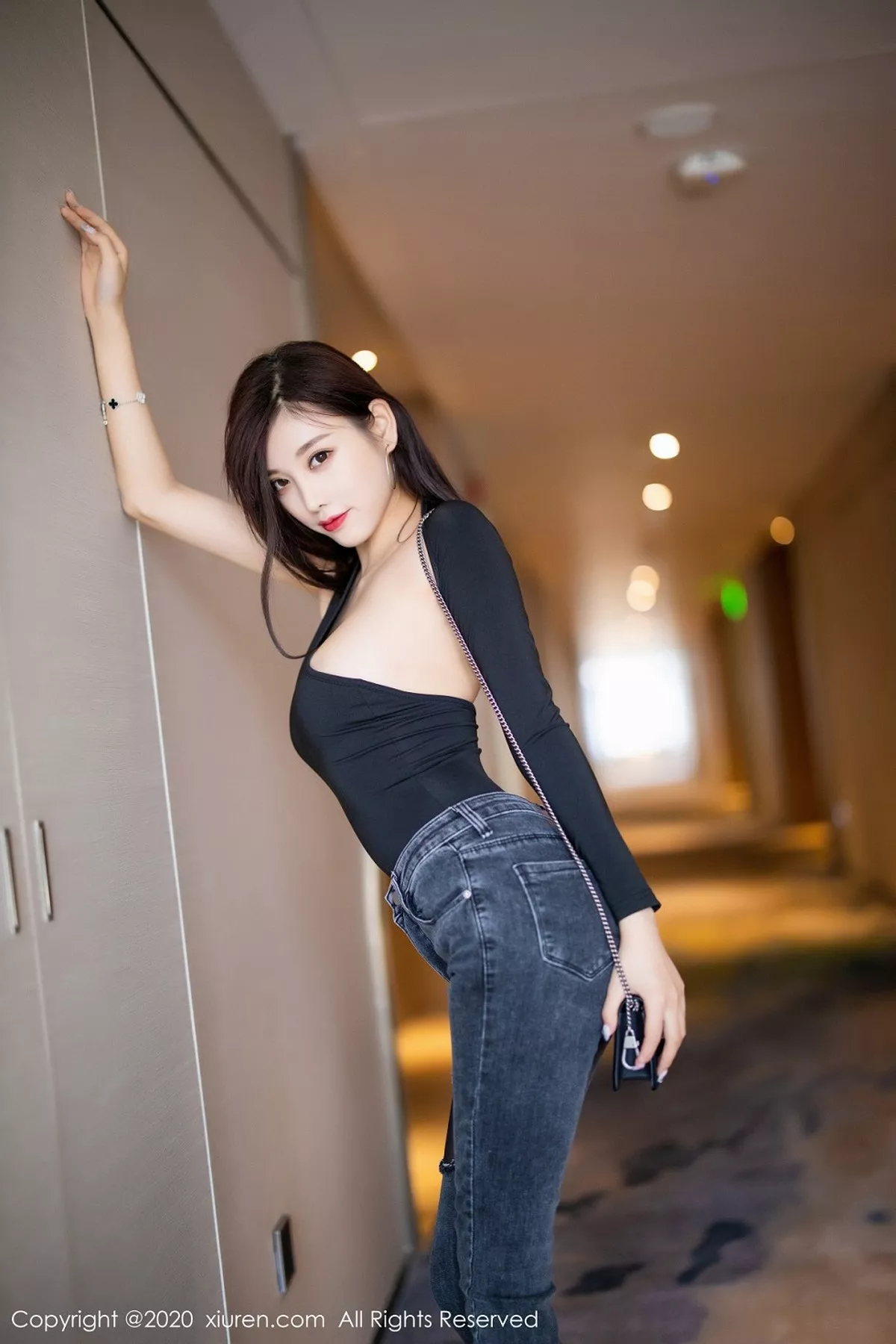 图片[32]-[XiuRen秀人网]第2841期杨晨晨写真-秀人资源网